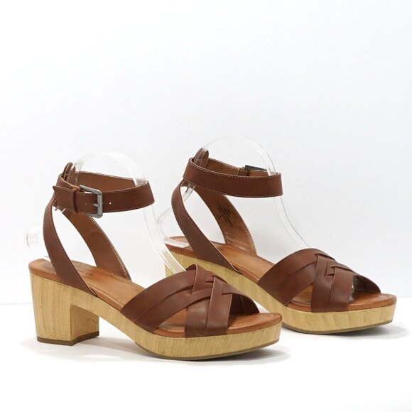 Indigo RD Darsel Ankle Strap Block Heel Sandals - Picture 3 of 8